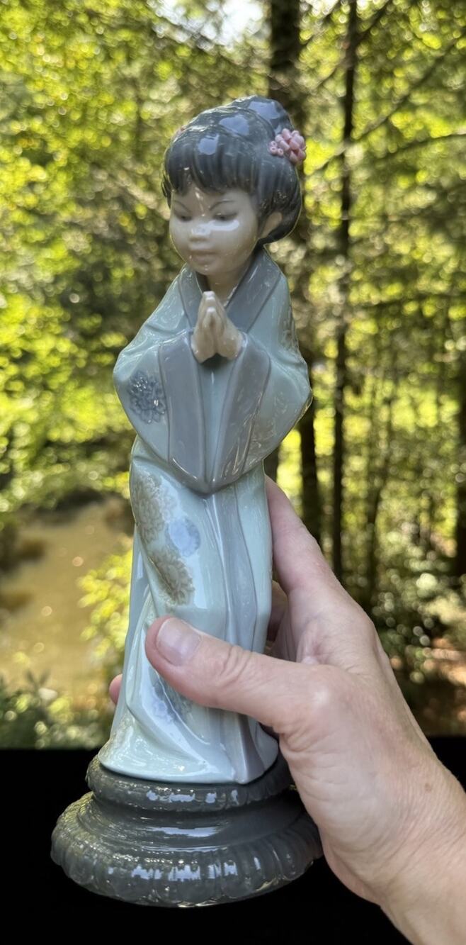 1978 Lladro Spain Handmade Model 4989 Porcelain Sayonara Geisha Girl Sculpture